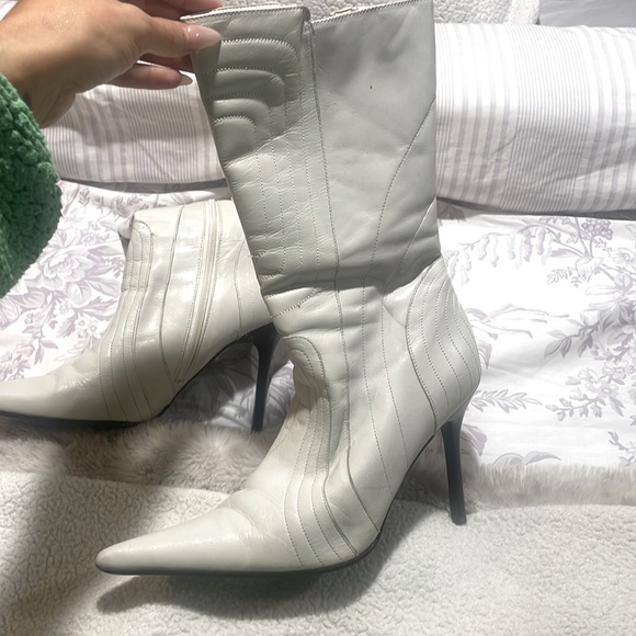 Vintage Aldo Booties - Picture 1 of 3